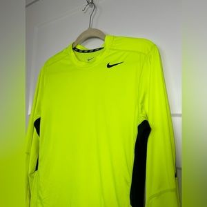 Men’s Small Nike Athletic Shirt, Fits Like  Loose Small Or Fitted Medium
